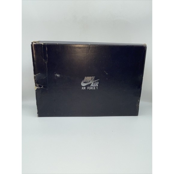 NIKE  AIR FORCE 1 07 LV8 LTHR  Air Force Leather   Gray   AJ9507 002 Men Size 11 - Picture 8 of 10